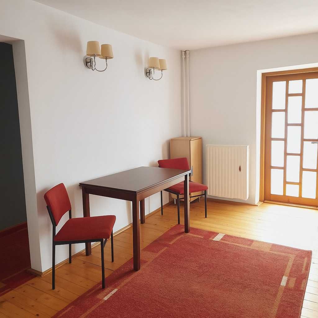 Proprietar vand apartament decomandat 2 camere -Steaua, parter,