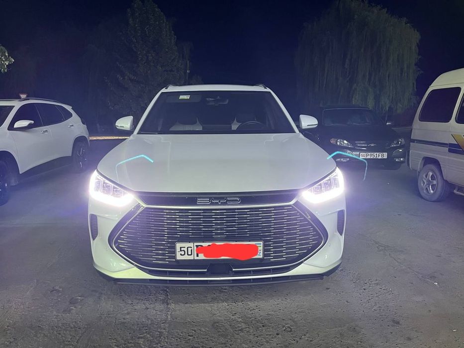 BYD Song Plus ADM - i 2-pozitsiya Gibrid