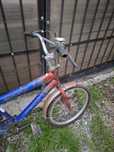 Bicicleta pentru copii stare folosita Plus bicicleta pentru adulți.