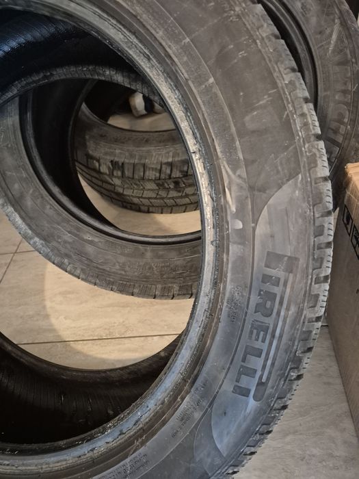 Cauciucuri 255 50 R20 All Season