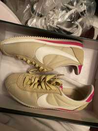 Nike cortez dama