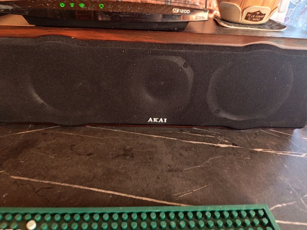 Sistem Akai 3+1 ..2 x100 wați