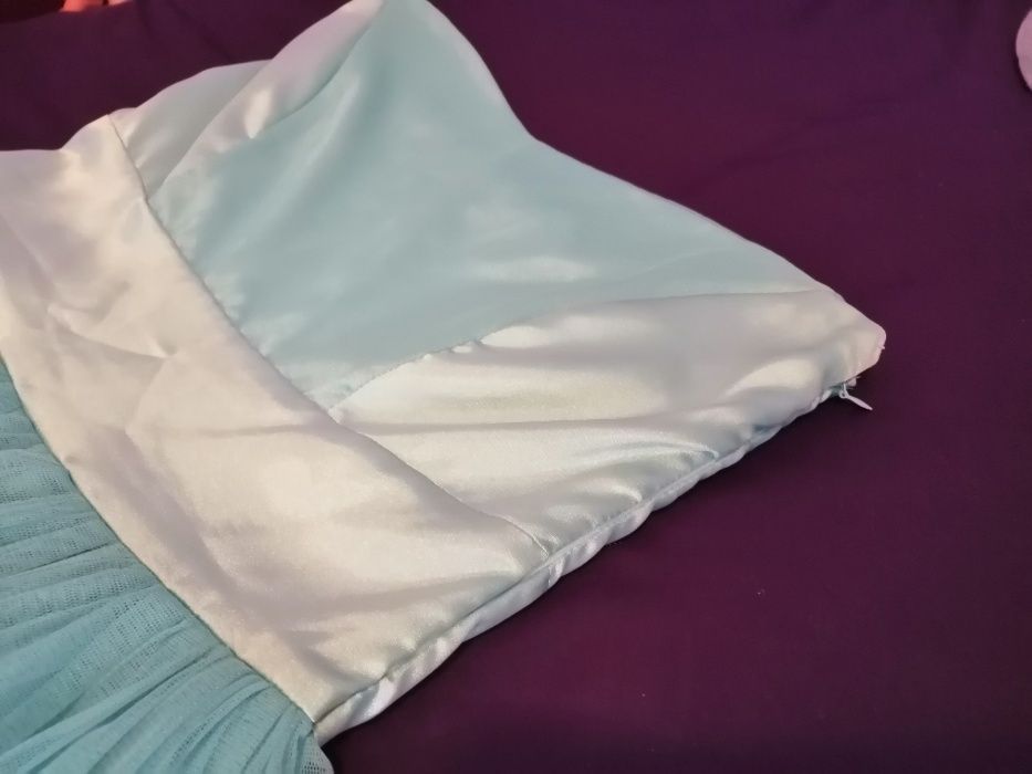 Тюркоазена рокля тип бюстие