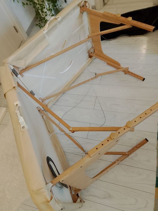 Vand masa de masaj cu toate accesoriile folosita - inca functionala