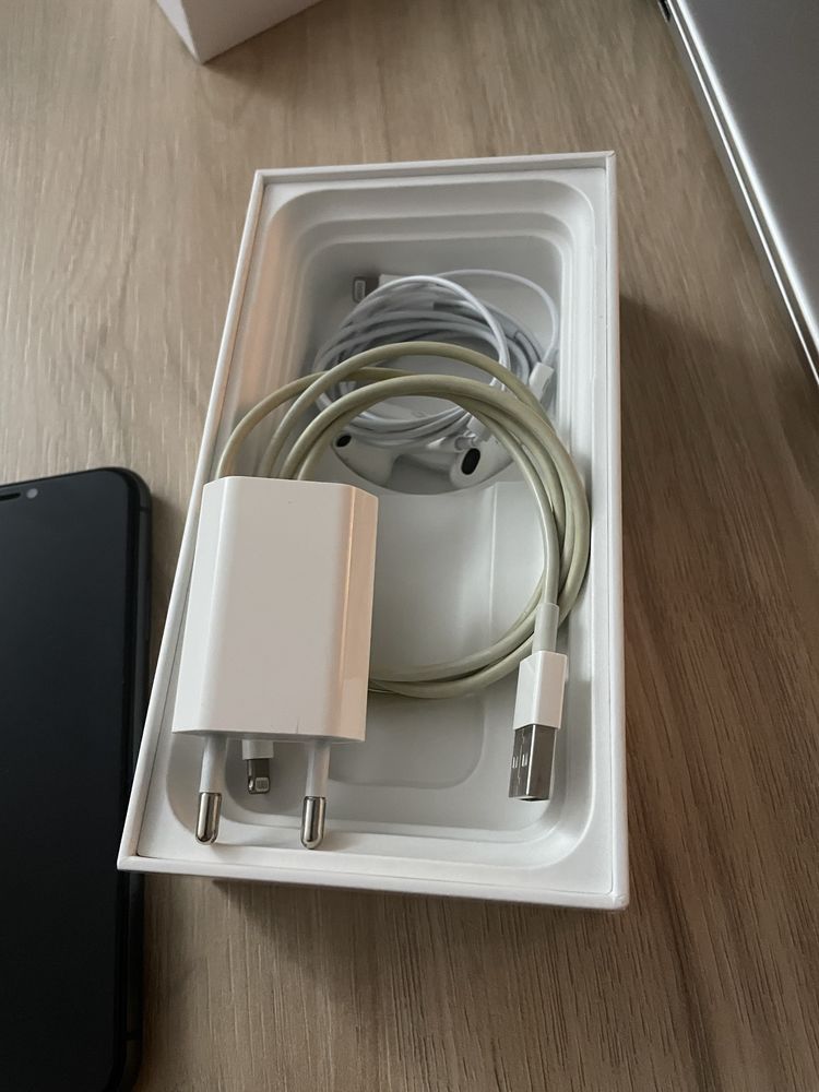 Iphone 11 64 GB black