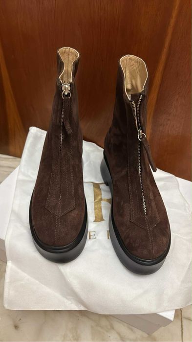 Дамски ботуши Chanel,Miu Miu,Prada,UGG