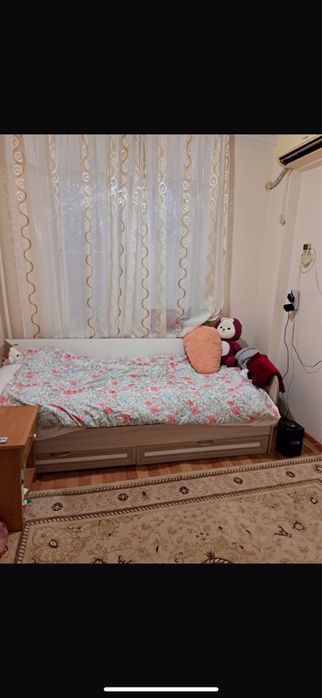 Односпальная кровать