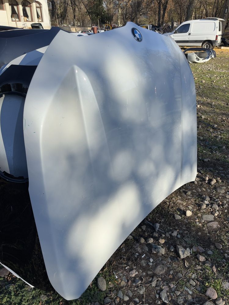 Капак БМВ Х1/BMW X1 U11