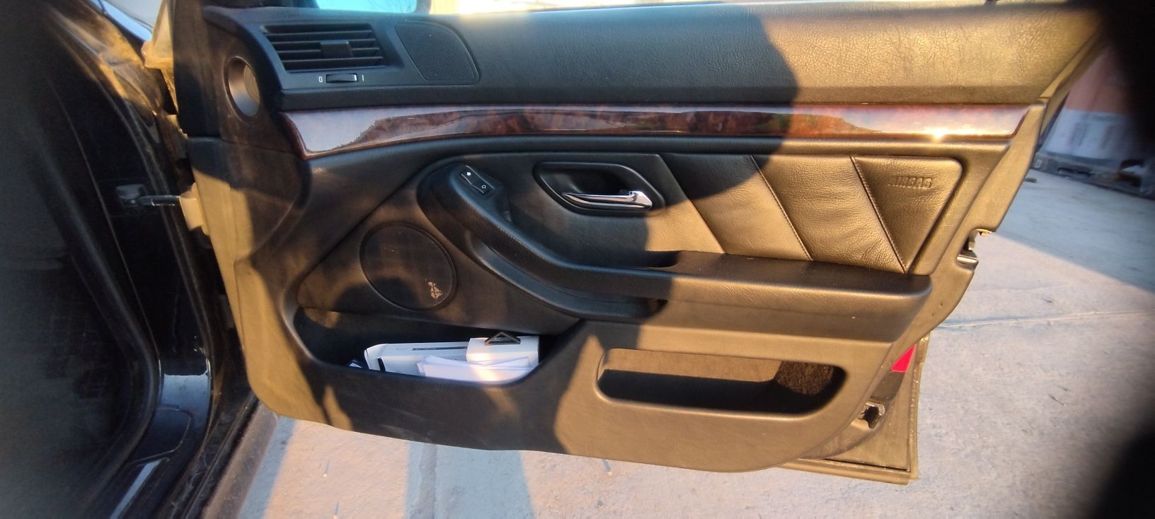 BMW E 39 523i M52