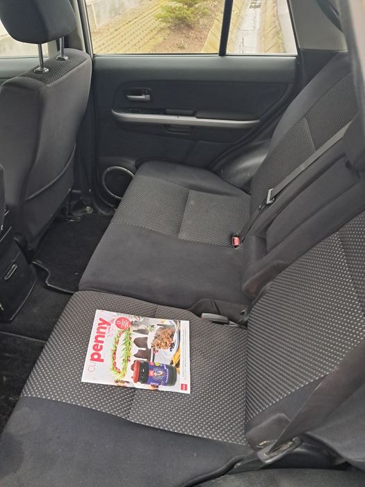 Vând suzuki grand vitara