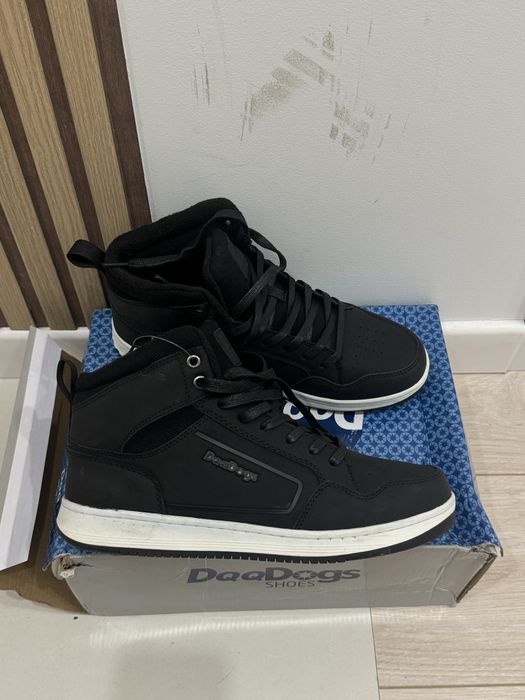 Зимние кроссовки, обувь. Новая 41 размер