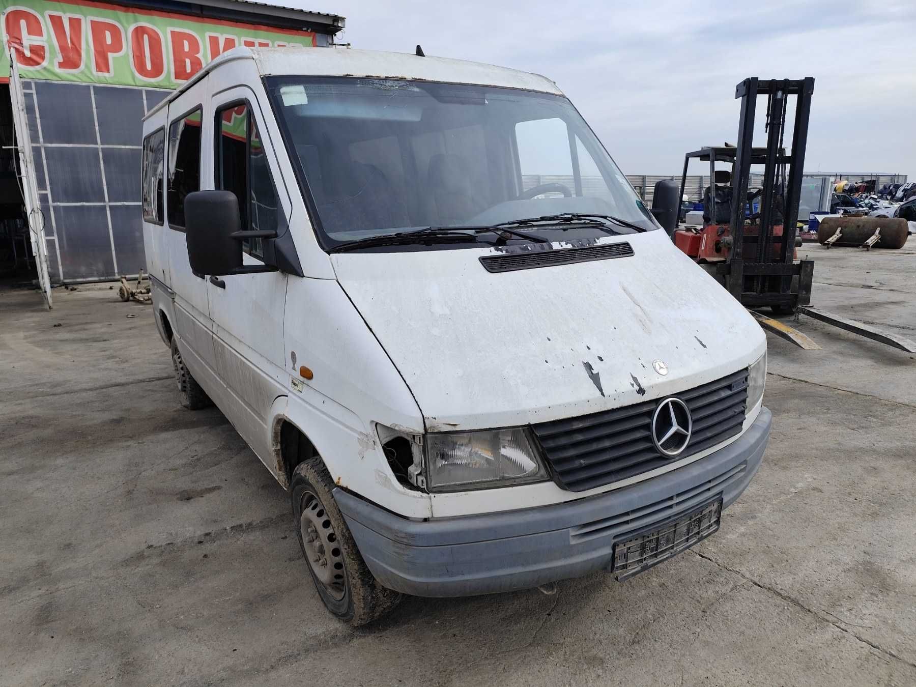 Mercedes-Benz 208 - 79к.с - 1996г. на части