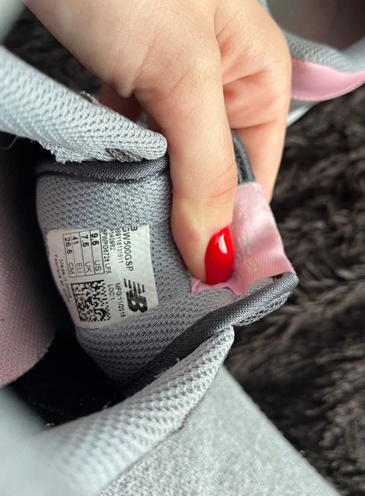 Adidasi New Balance in stare foarte buna