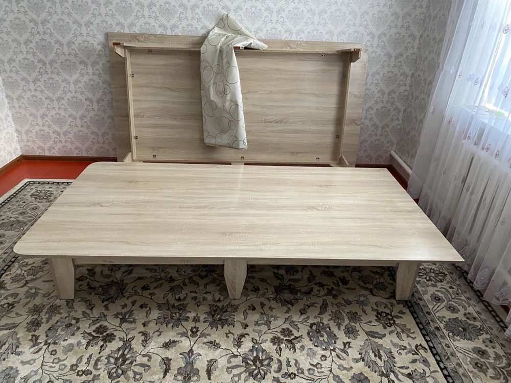 столы для гостей