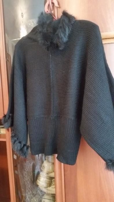 Новая кофта с большими рукавами