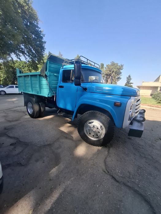 Zil samasval sotiladi 1989 yil