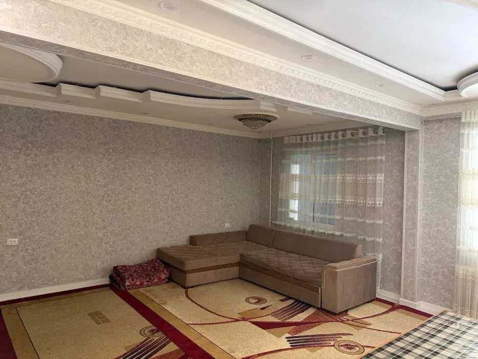 Ш.СРОЧНО аренда к-ра в Сергели-2 3/1/5  оилага ярмарка 20-25 бўшиди