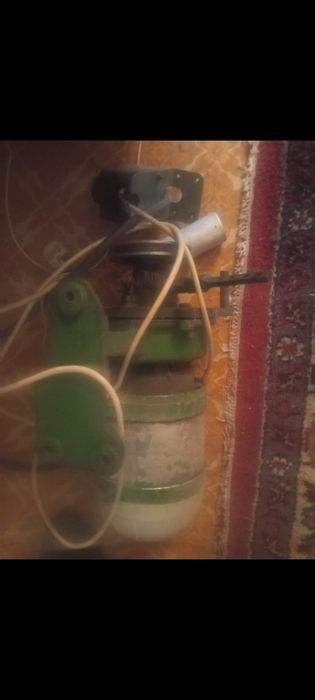 Двигатель от швейной машинки