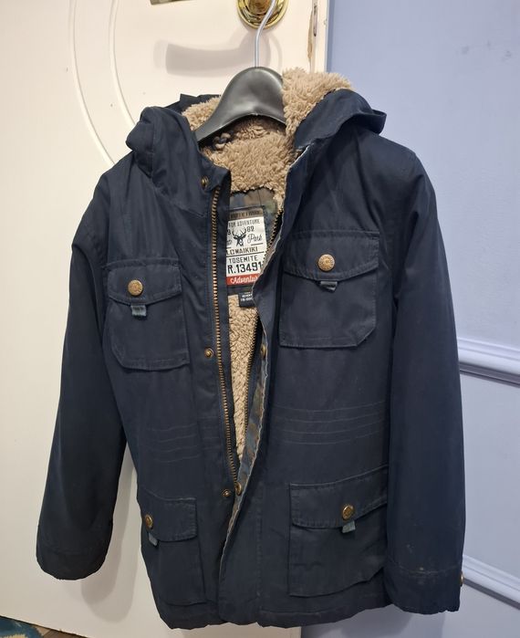 Зимние куртки на мальчика на 7- 9 лет