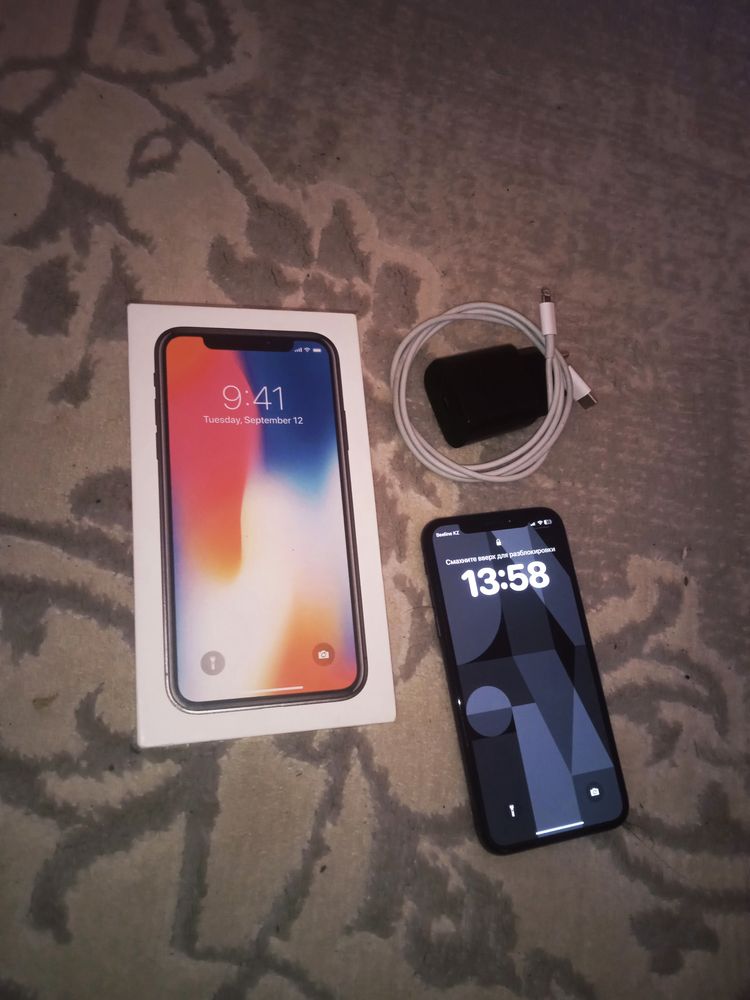 iPhone X 256GB в отличном состоянии