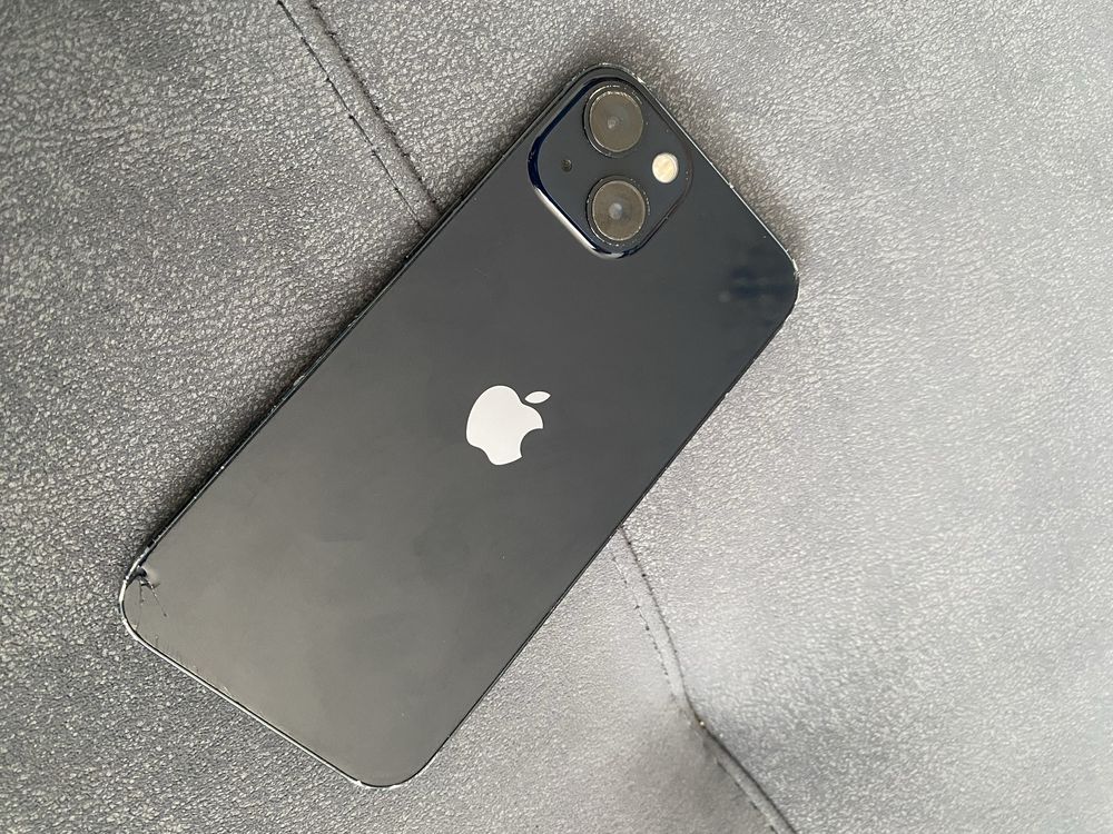 iPhone 13 Dark Blue