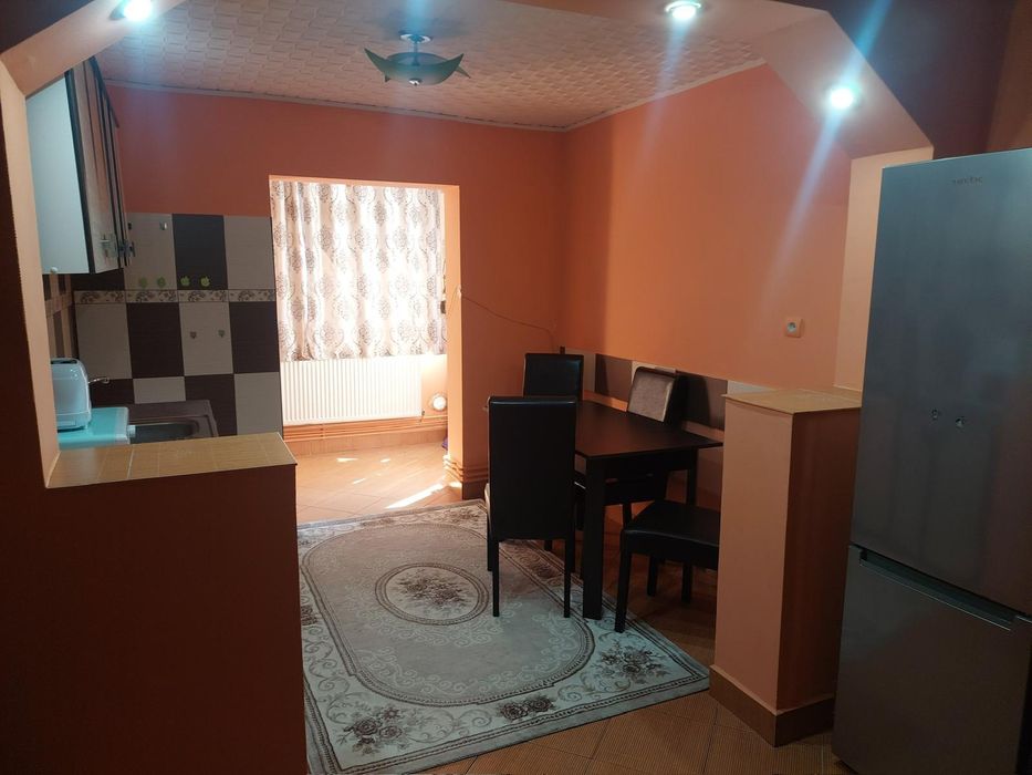 Vand apartament 2 camere
