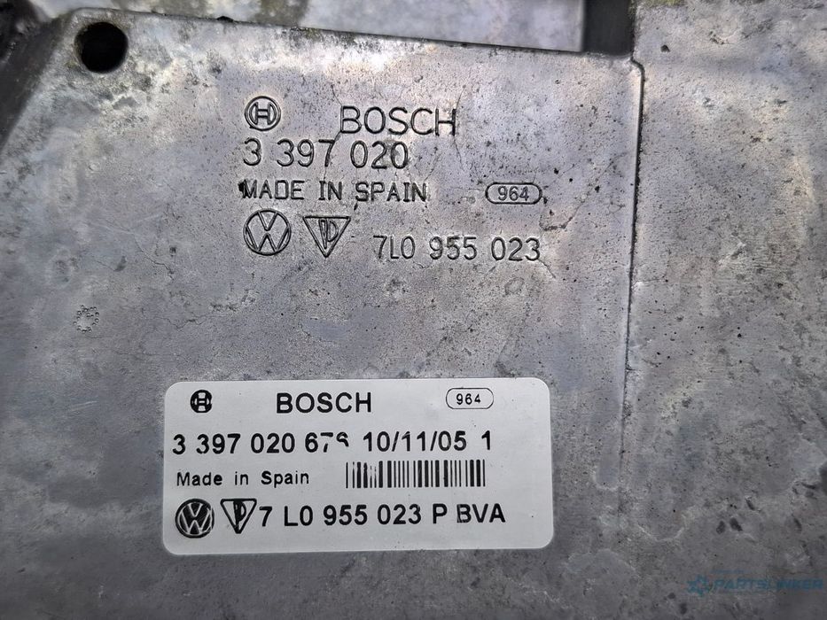 Ansamblu stergatoare VOLKSWAGEN TOUAREG 7LA, 7L6, 7L7 2002 - 20133.0 V6 TDI BKS, CATA BOSCH 3397020676 7L0955023P , 7L0955119K