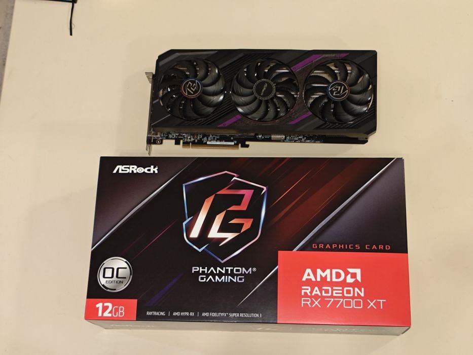 ASRock Phantom Gaming AMD Radeon RX 7700 XT – 12GB GDDR6 (OC Edition)