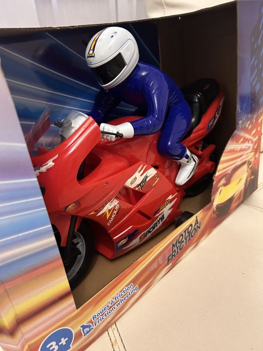 Motocicleta de jucarie - noua in cutie- 40 lei