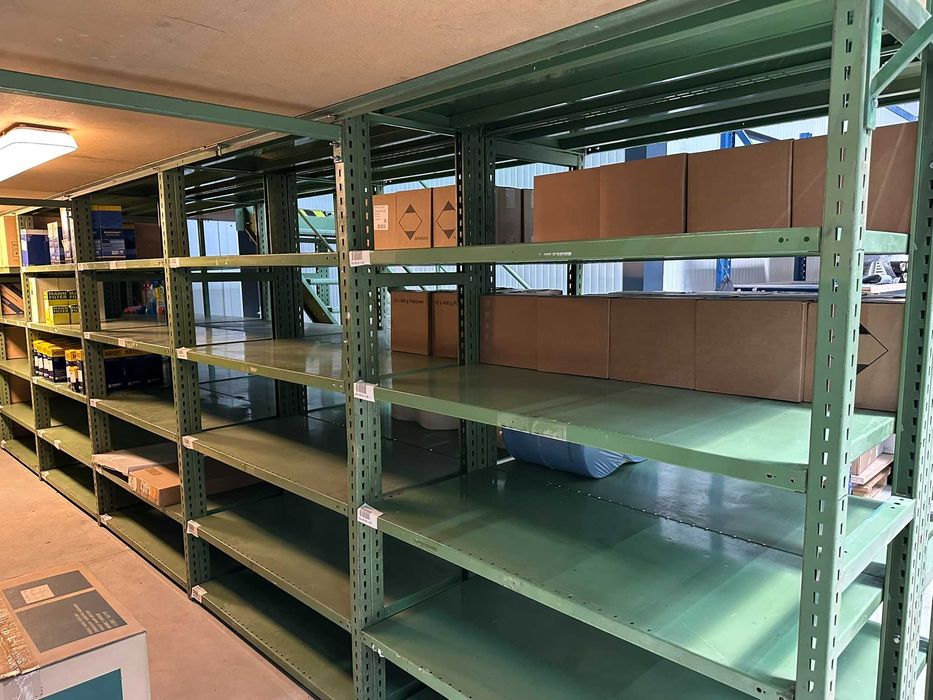 Sistem rafturi de polite cu etaj, Vogelsang, aproximativ 90-120m²