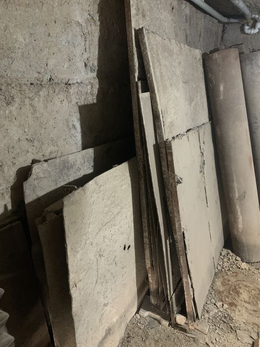 Лист Б/У . сотилади Продается