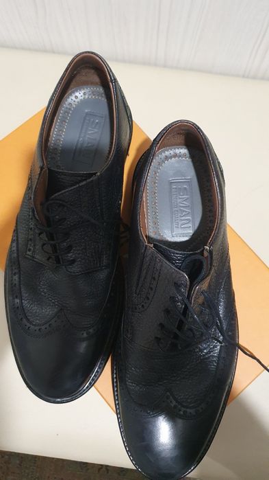 Продам туфли SMAN 42 размер