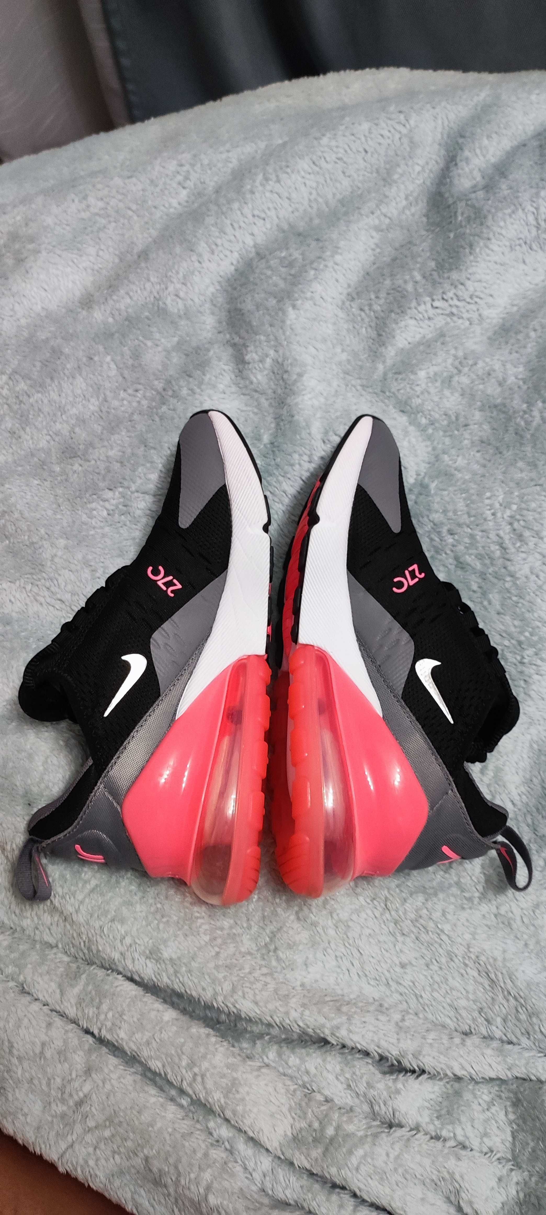 Маратонки Nike air max 270
