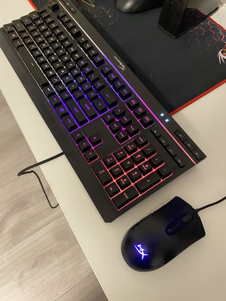 Tastatura + mouse gaming Hyper X Core ca noi