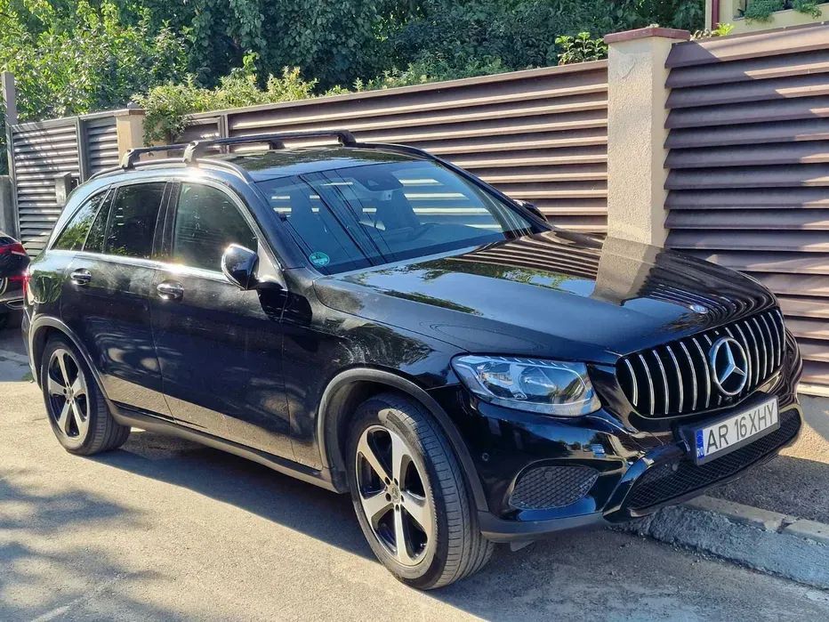 Mercedes-Benz GLC Mercedes-Benz GLC 220d 4Matic / 2017 / cameră/ navigație 12"