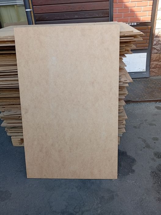 Продам листы МДФ