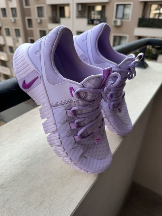 Дамски маратонки NIKE