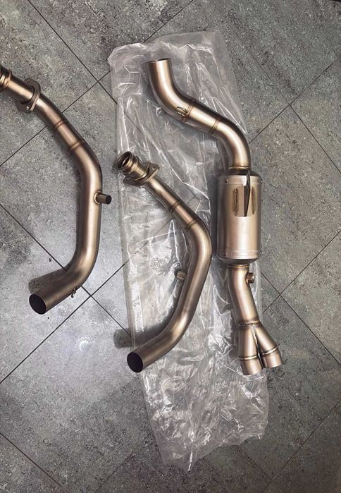 Galerii si Evacuare intermediara Yamaha R7, MT07, Tracer 7 Noi