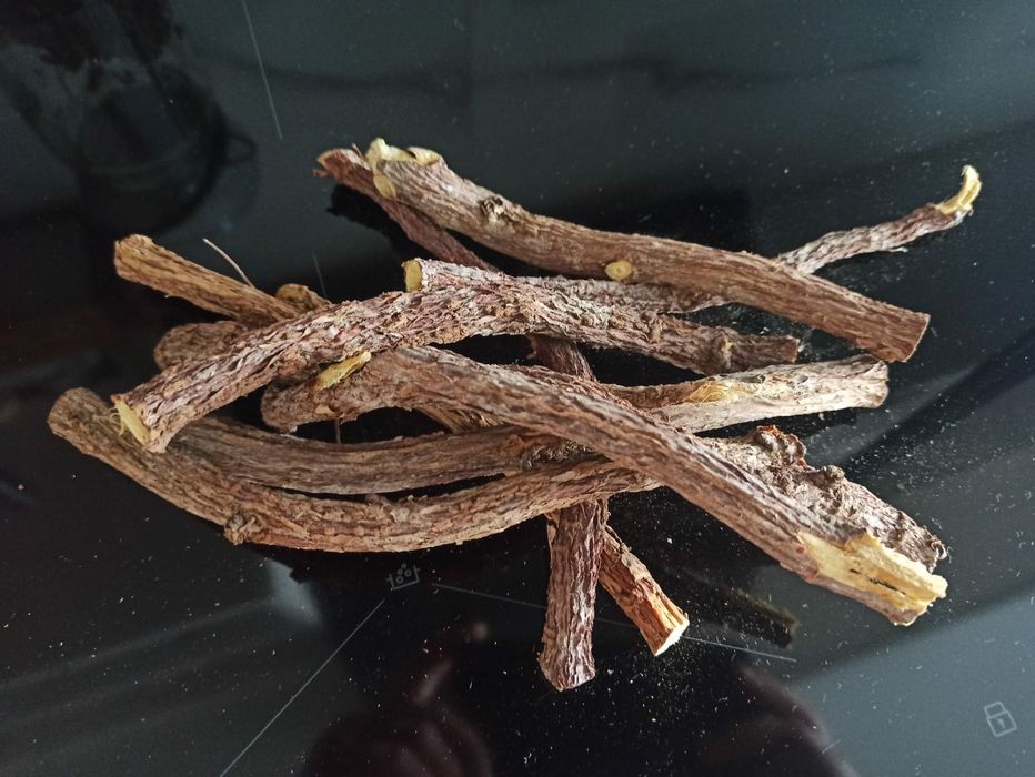 Солодка (корни) горная