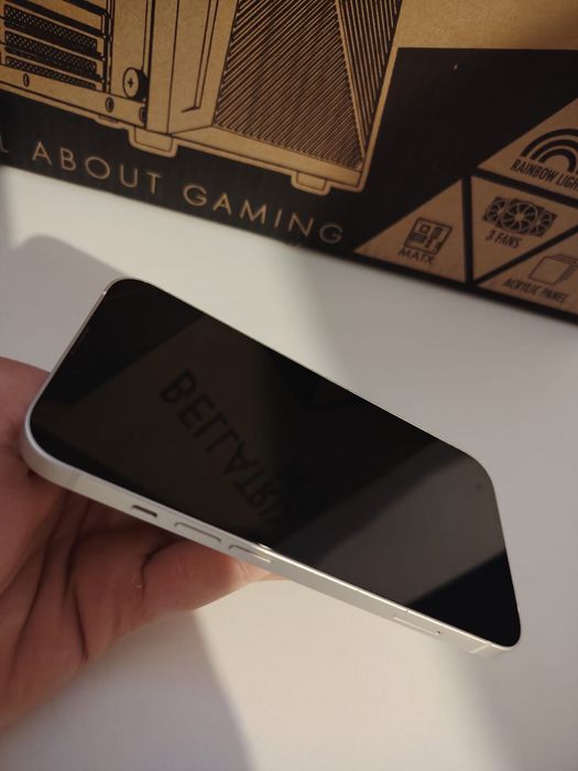 Iphone 13 alb 128gb(negociabil)