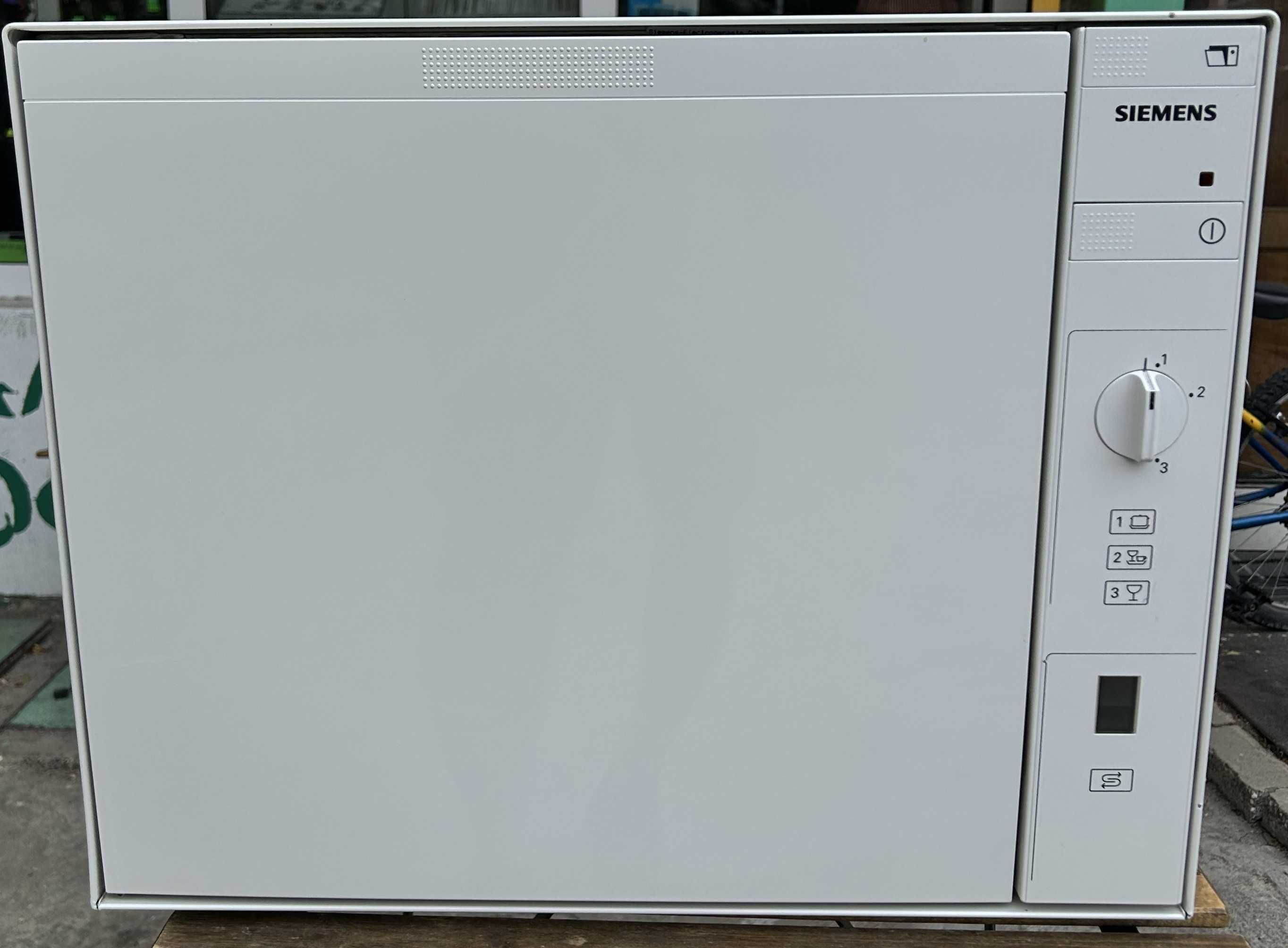 Съдомиялна Siemens кубче за 4 комплекта