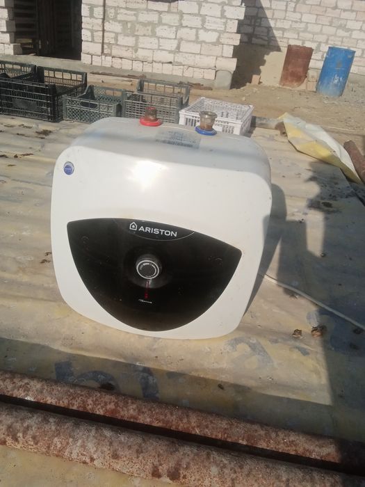 Аристон на запчасть