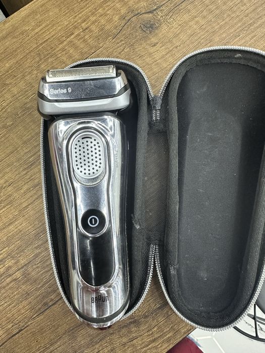 Продавам машинка на Braun 9