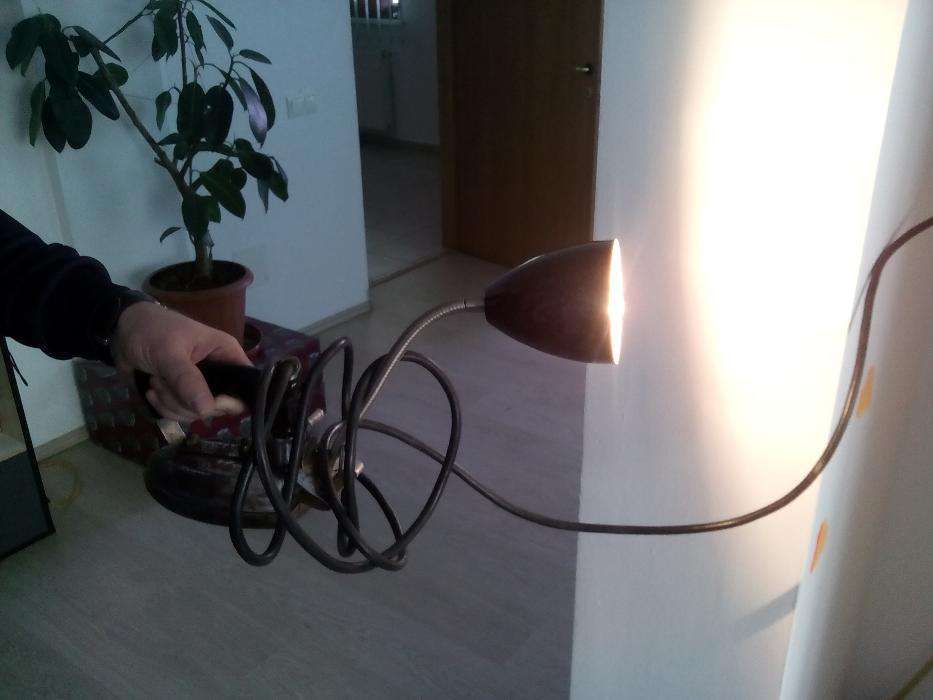 veioza fier calcat vechi