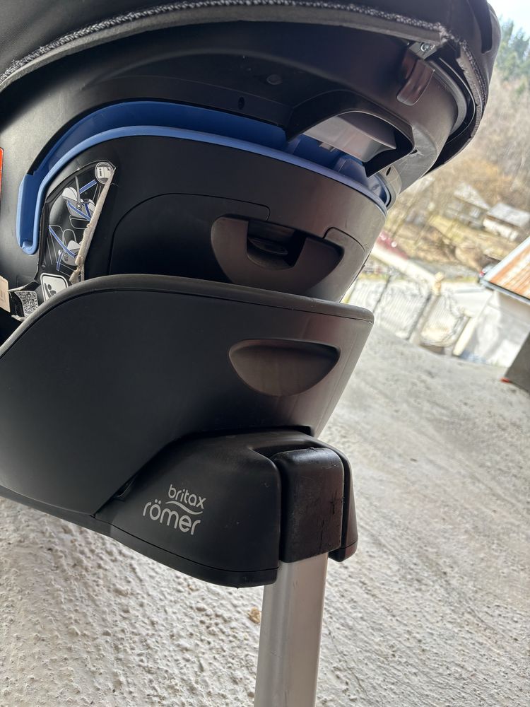 Vand scoica auto pentru copii, Britax Romer Baby Safe i Size!