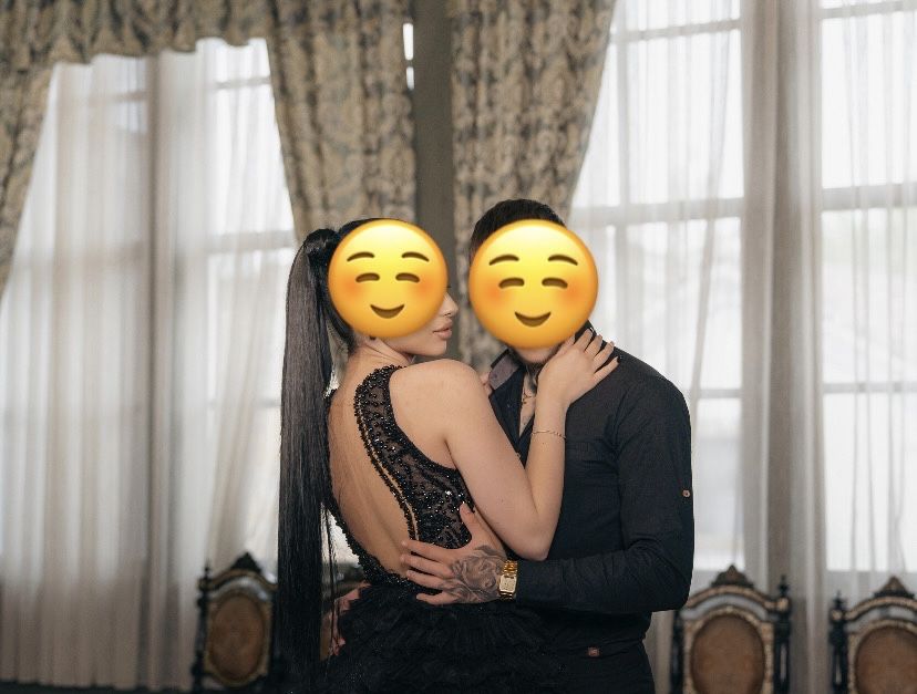 Продавам бална рокля