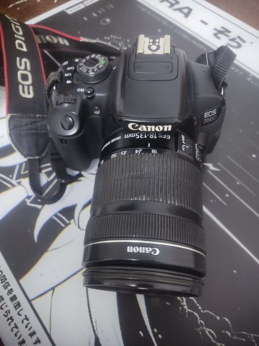 Canon EOS 700D (фотоаппарат)