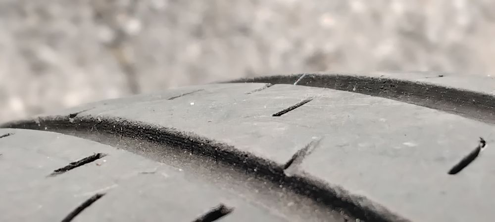 Гуми 185 60 15 Кумхо Kumho 2 броя. Нов внос. Не са нови.