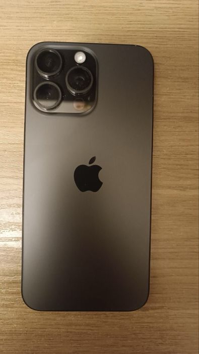 Iphone 15 pro Max 256g с КОРОБКОЙ