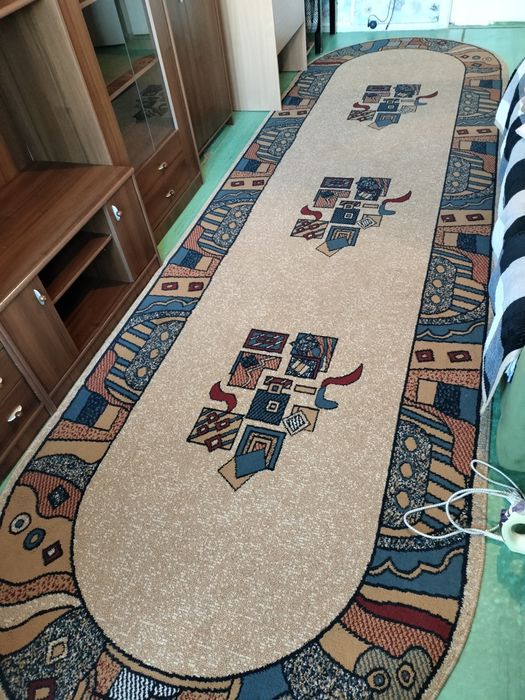 Продам ковер, длинный